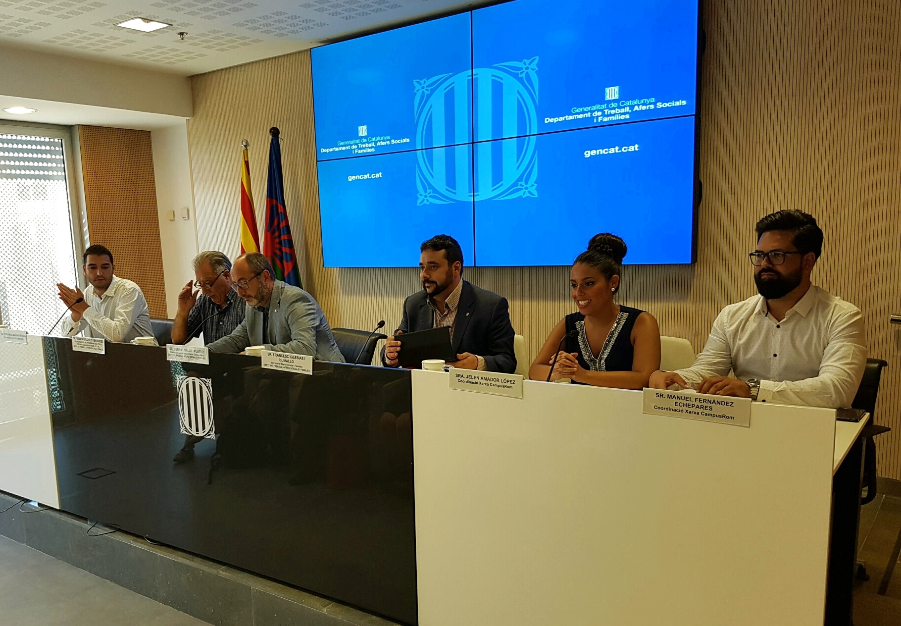 Presentación de la red de estudiantes universitarios gitanos CampusRom