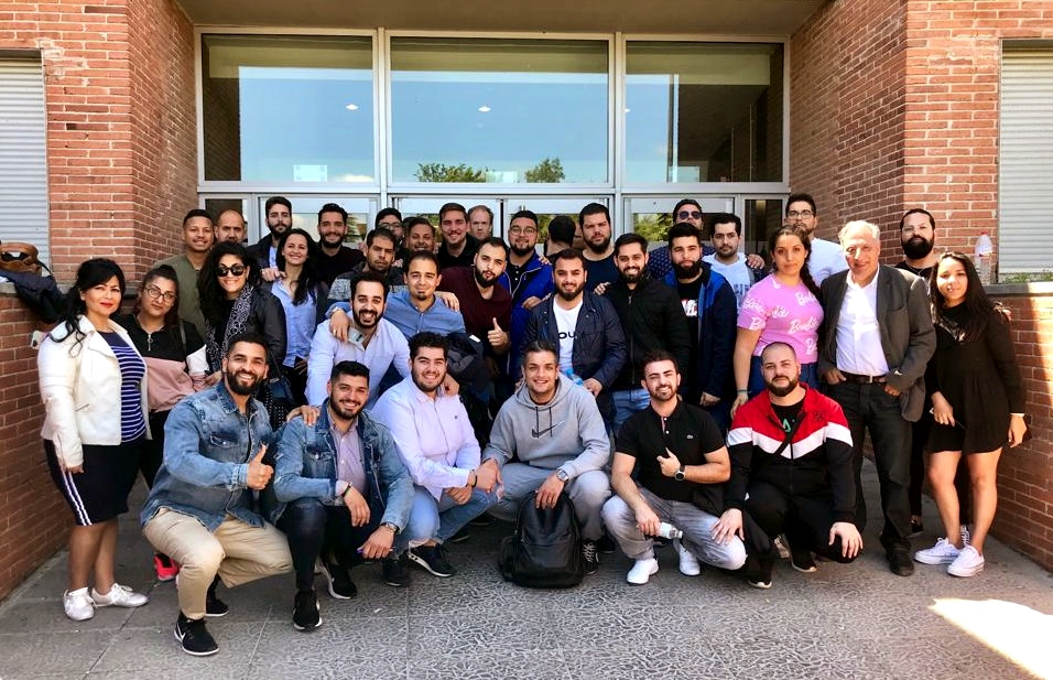 Las pruebas de acceso a la universidad para mayores de 25 años se tiñen de color gitano