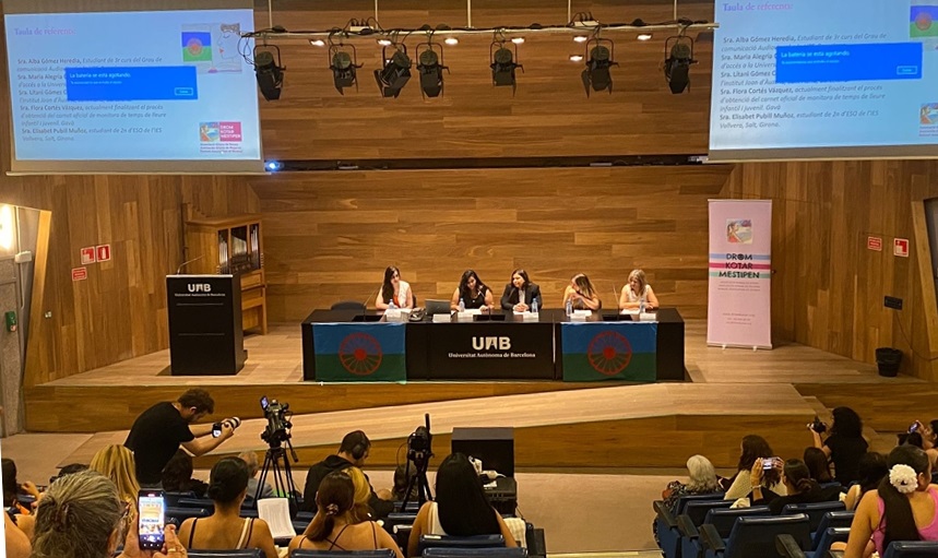 Las mujeres gitanas luchan por el futuro de su pueblo