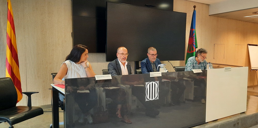 Carles Campuzano destaca la necessitat de vehicular les polítiques orientades al Poble Gitano amb la resta de polítiques del departament de Drets Socials i del govern de Catalunya