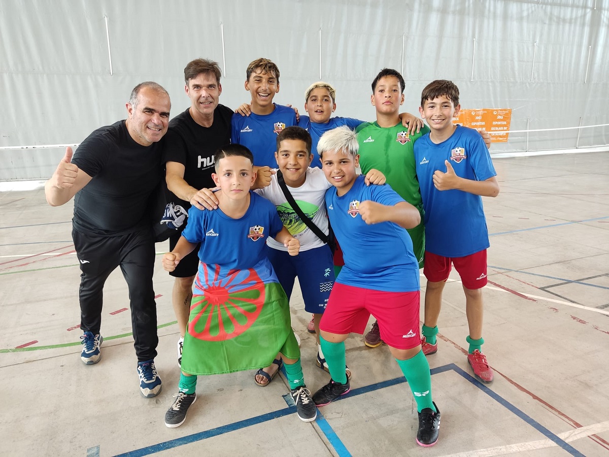 L’equip aleví de futbol sala de l’I-E La Mina guanya els Jocs Esportius Escolars de Catalunya al FC Barcelona